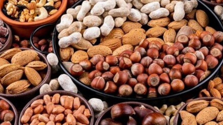 معرفی انواع آجیل در شیراز