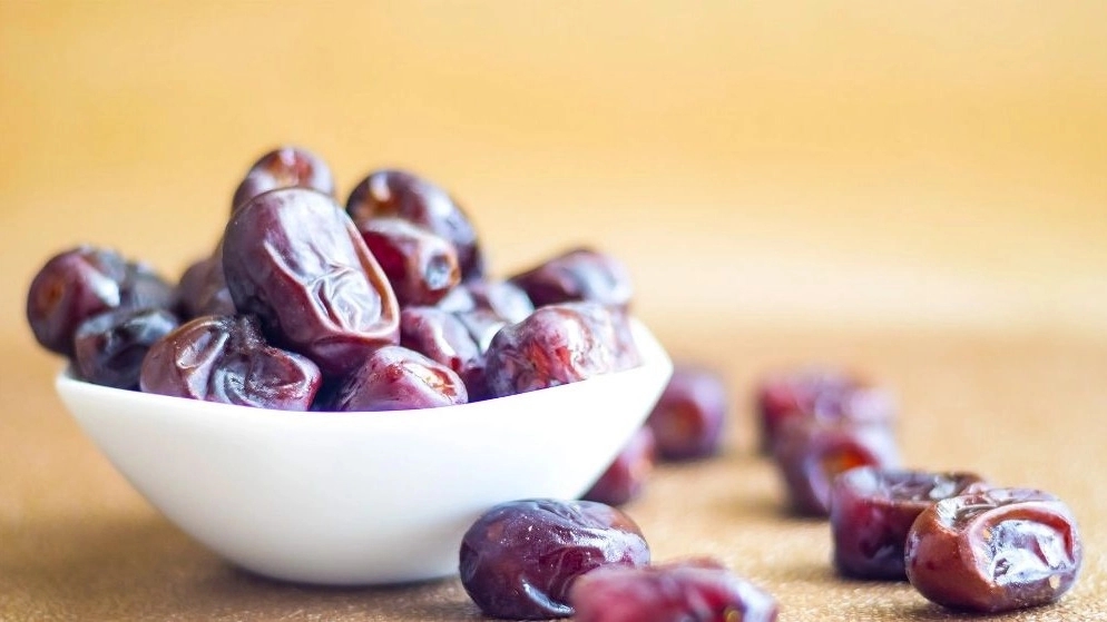 ویژگی خرما مضافتی