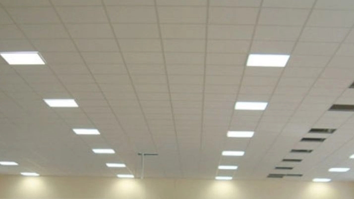 نصب سقف کاذب 60*60 میانه