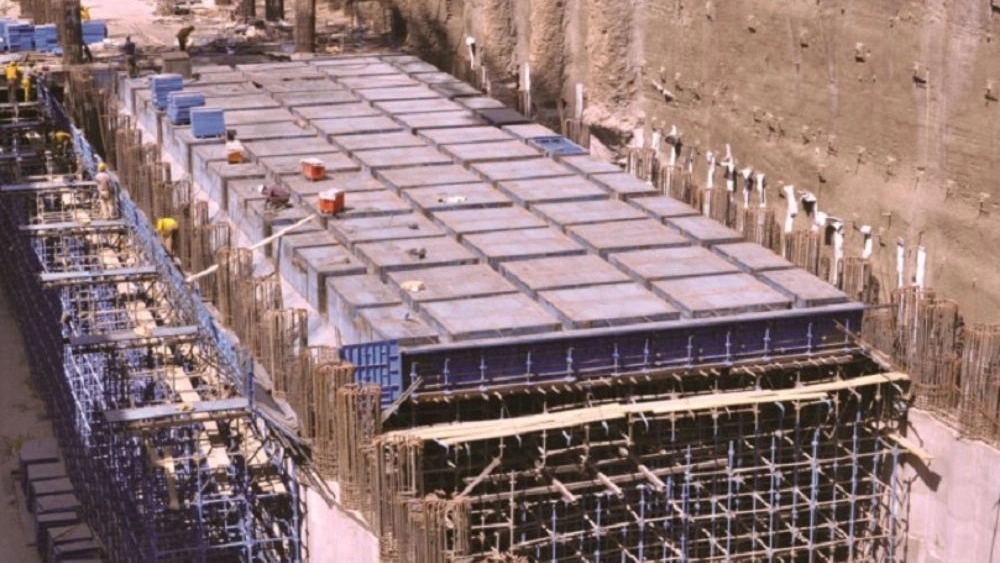 مصالح ساختمانی اورال در بندرانزلی