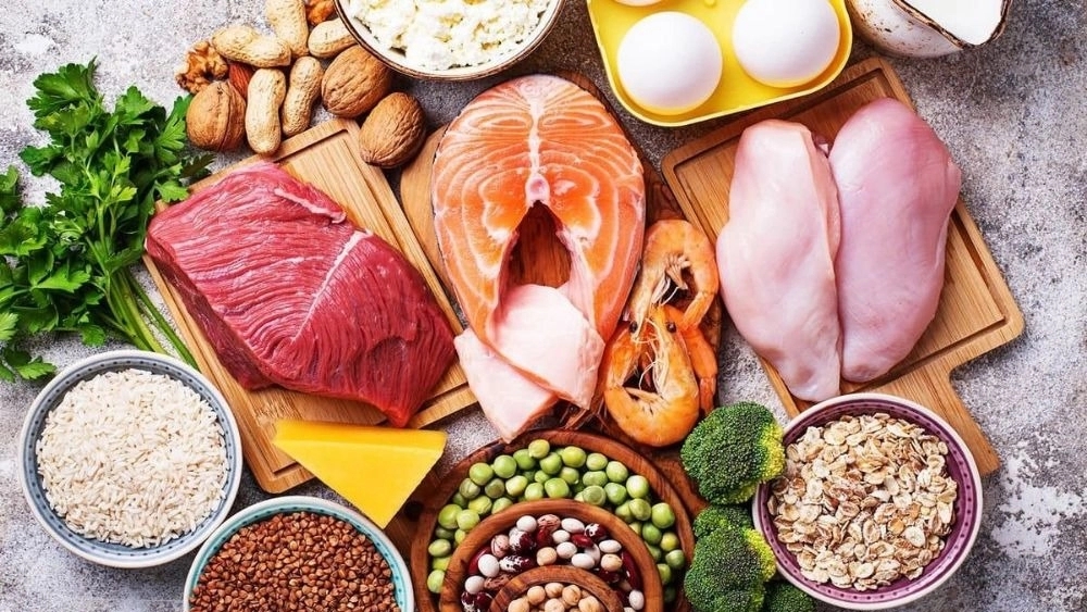فروش انواع مواد غذایی در میبد