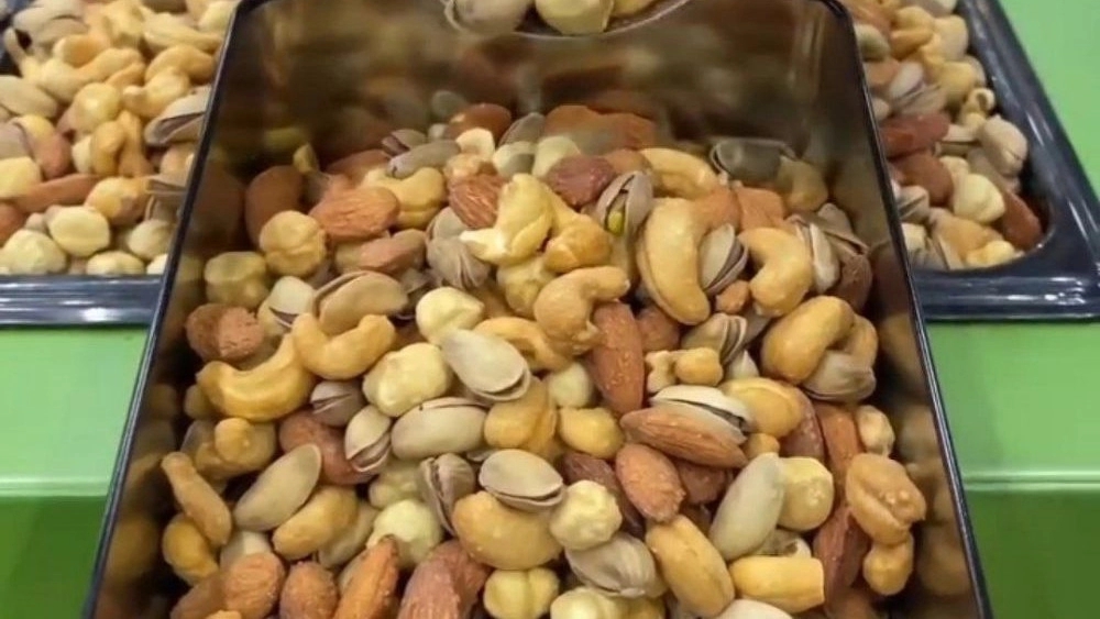 فروش آجیل 4 مغز در خشکبار سربداران