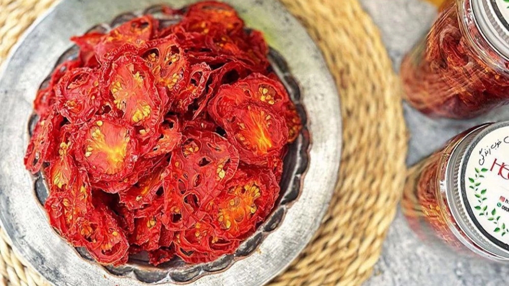 فروش گوجه خشک در فروشگاه هیمازر