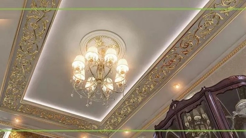 اجرای گچبری کلاسیک در تبریز