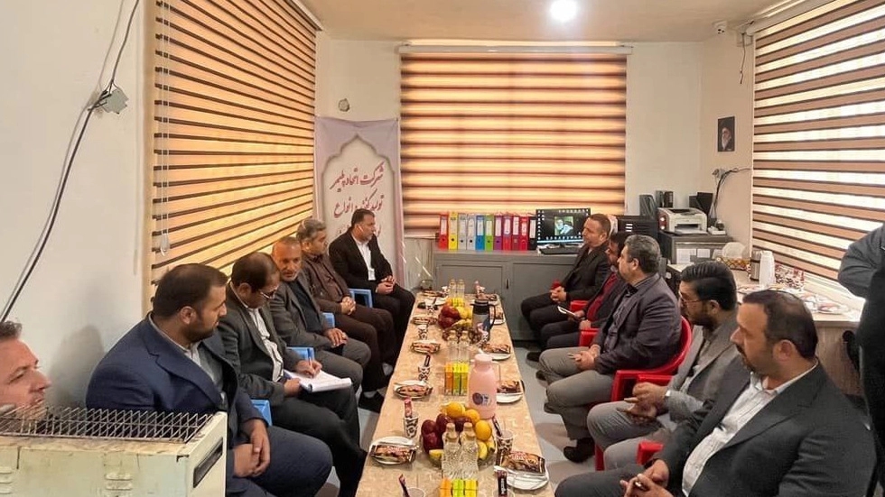 بازدید فرماندار و ریاست محترم صنعت و معدن چناران و گروهی از تجار و کسبه بازار