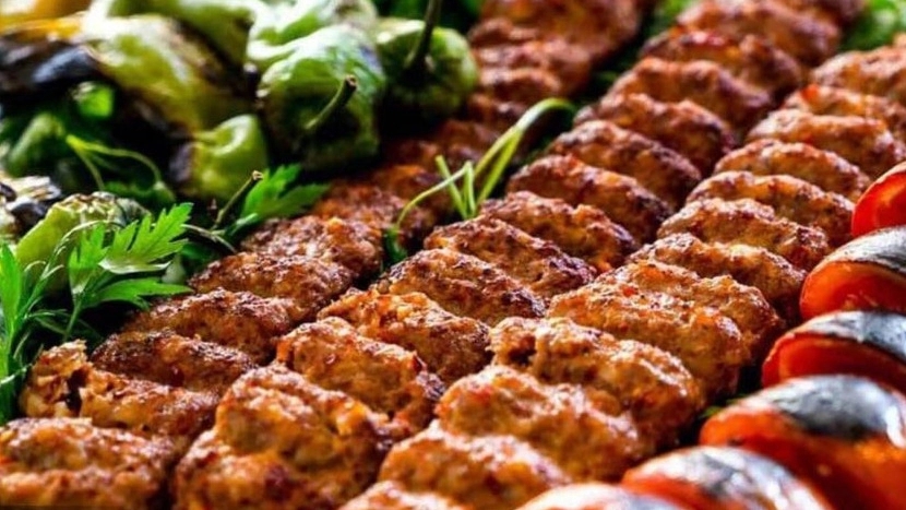 رستوران ارم، انواع غذاهای سنتی و مدرن در بیرجند