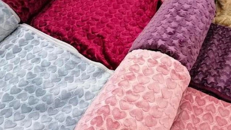 مارکت خواب، تامین و فروش پتوی گلبافت ژله ای مسافرتی در گلستان