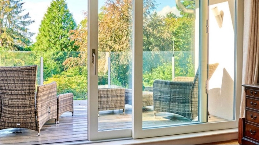 تولیدی یاس، تولید فروش انواع درب و پنجره دوجداره upvc و کرکره برقی در قزوین