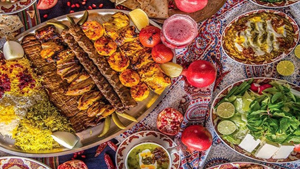 رستوران سن بن، سرو انواع غذاهای سنتی صبحانه و ناهار در تهران