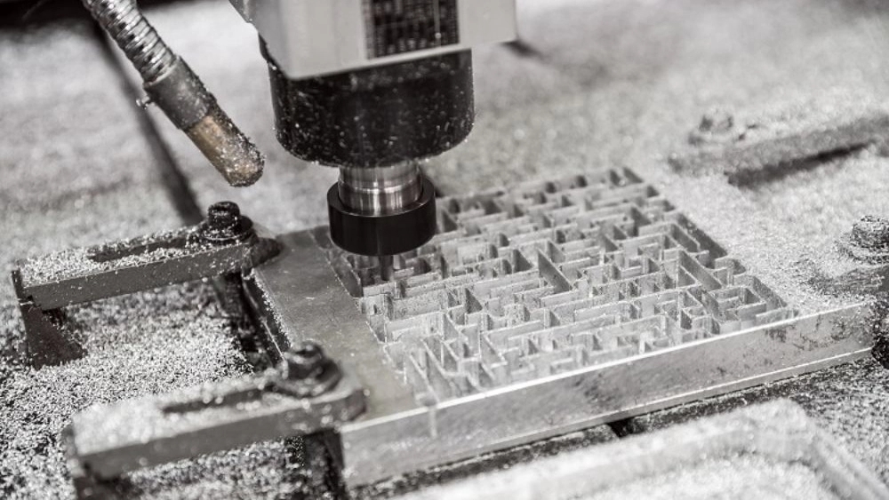 خدمات تعمیر و تأمین قطعات CNC در گلستان