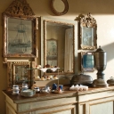 دکوریِ دکوشیک، فروش لوازم آنتیک چوبی و شیشه ای  در تبریز