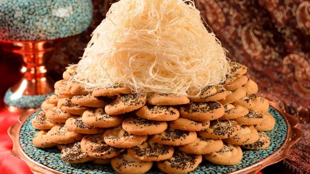 شیرینی خشک یزدی برای پذیرایی، فروش عمده به مغازه‌داران و تالارها