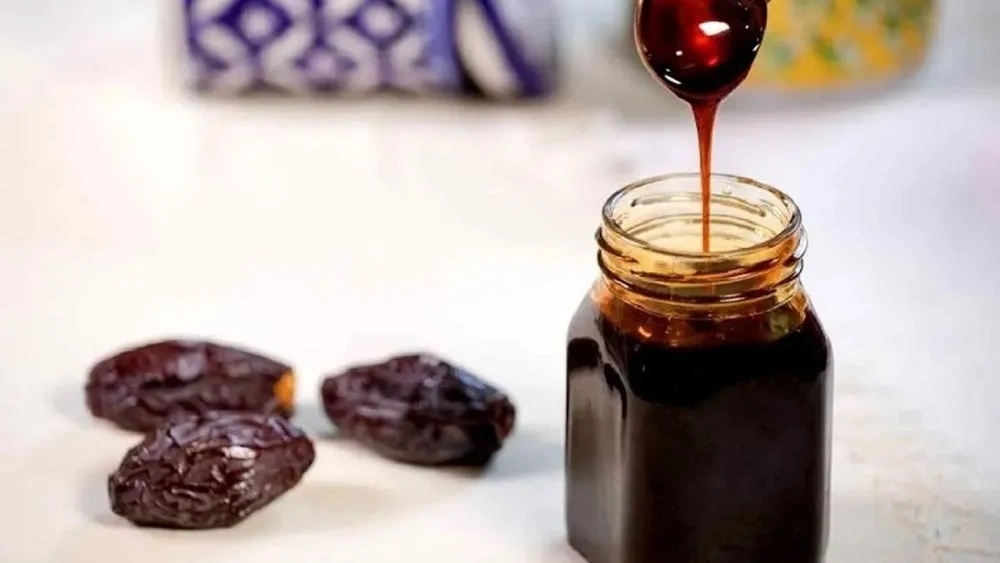 شیره خرما ارگانیک دیار شیره: طعم سلامتی در بوشهر و برازجان