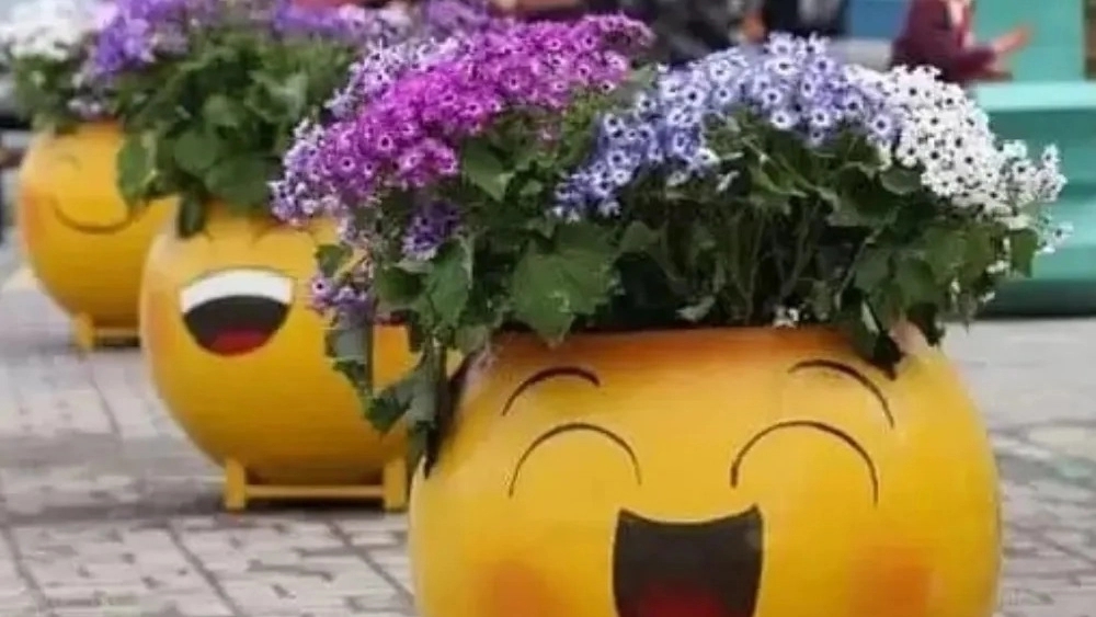 طراحی و تولید مجسمه و المان های مناسبتی در مشهد