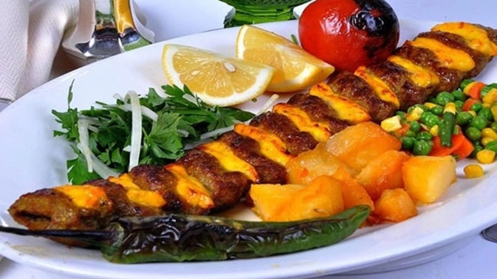 رستوران و غذا خوری پیمان، انواع کباب و غذاهای محلی در مازندران