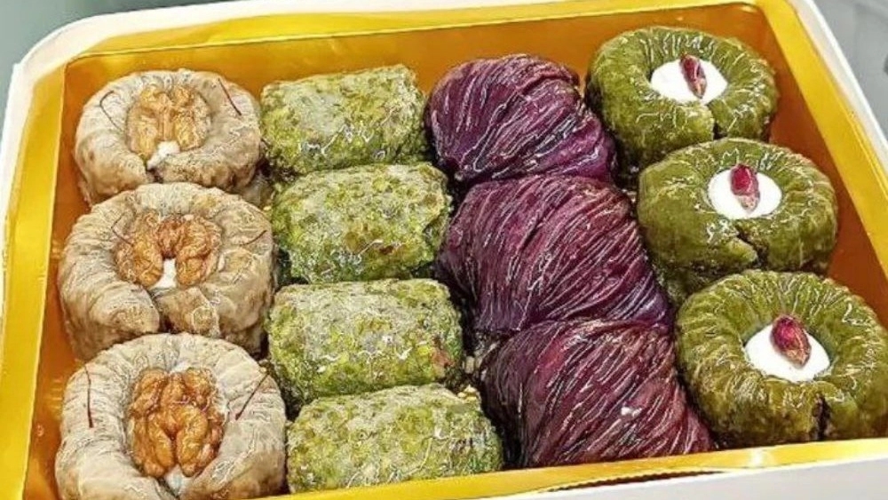 آموزشگاه باقلواپزی میرصمدیان، آموزش تخصصی پخت باقلوا در تبریز