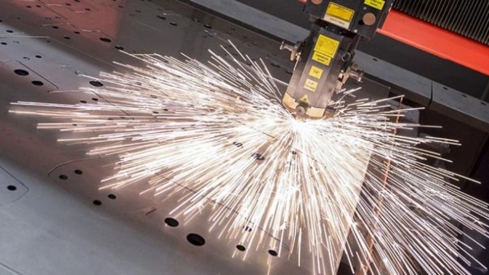 برش لیزر نوین، اجرای برش cnc آهن و فلزات در کمالشهر