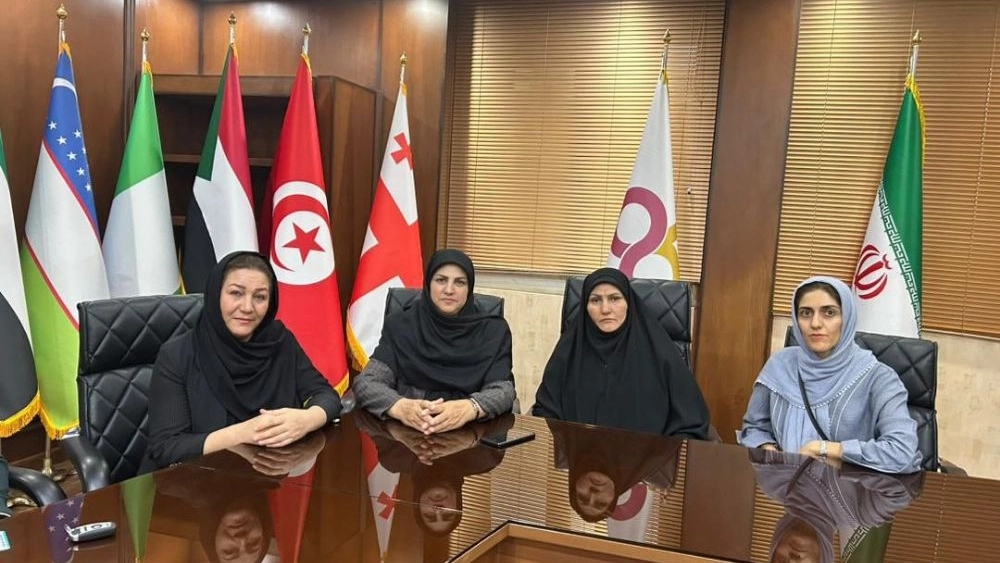 برگزاری جلسه تجاری با گروه تجار