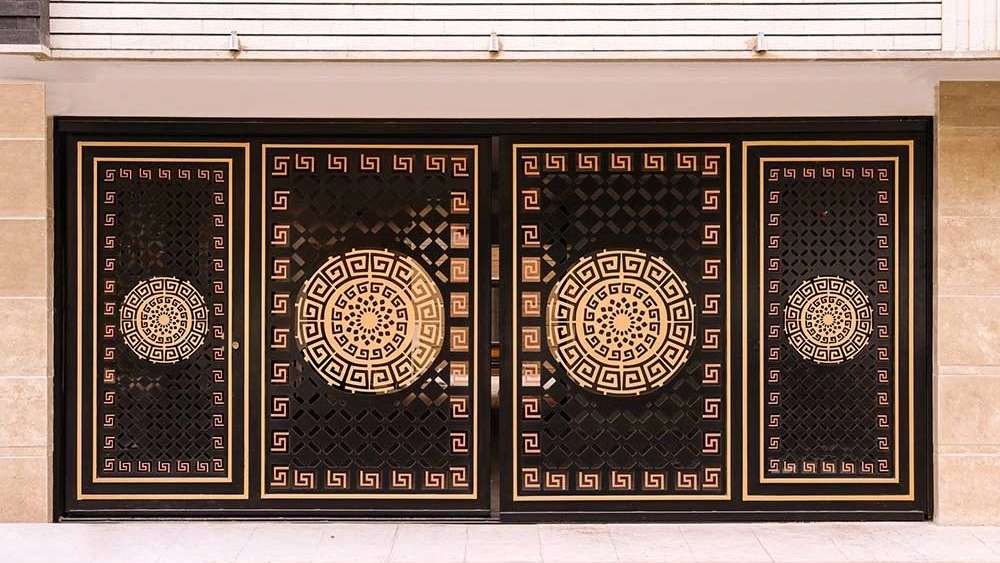 ساخت درب ریلی ضد زنگ و محکم با آهنگری مهدی