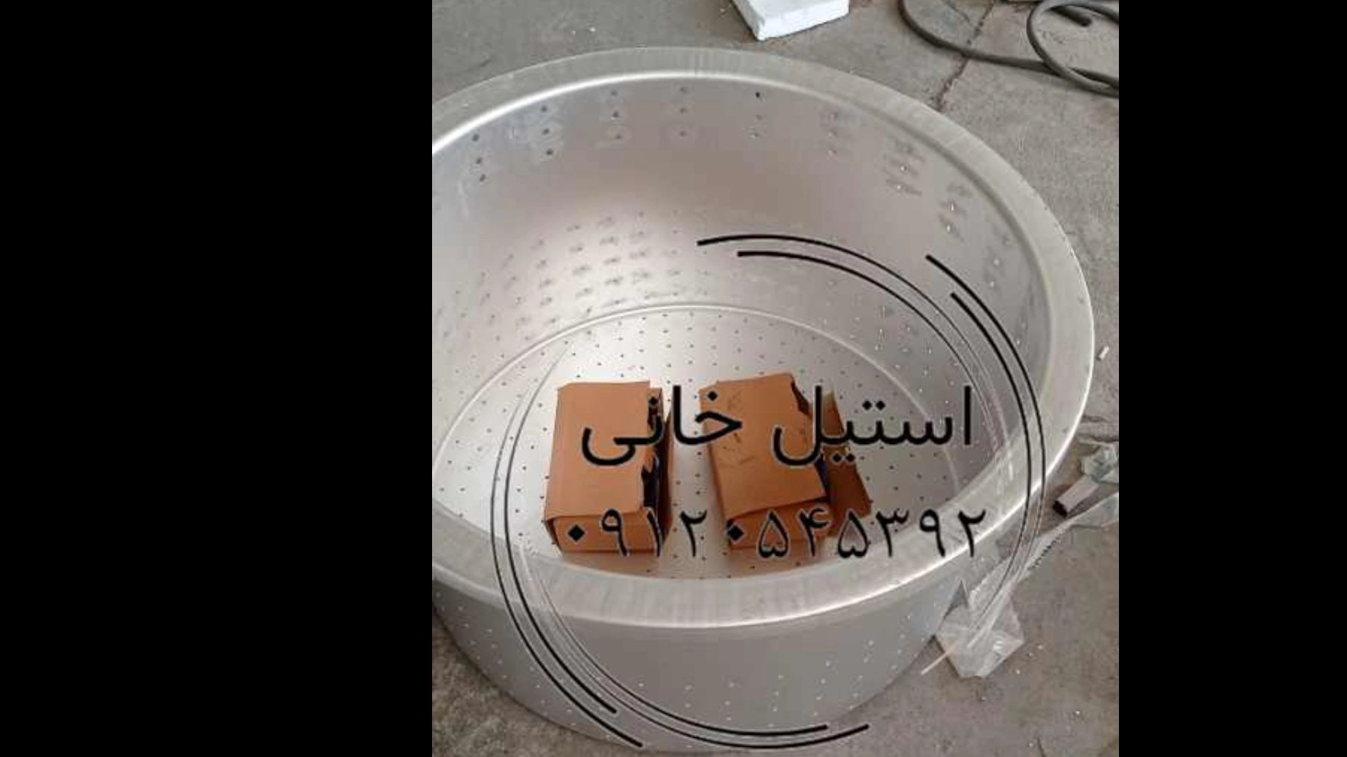 دیگ صنعتی استیل: انتخابی ایده‌آل برای پخت و پز با کیفیت!