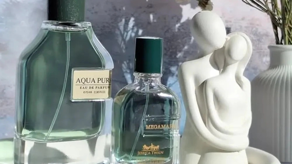فروشگاه جسیکاتواین عرضه کننده بهترین عطرهای مناسب فصل