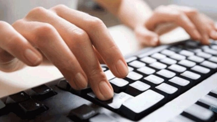 آموزشگاه کلیک، آموزش کامپیوتر و حسابداری در بوشهر