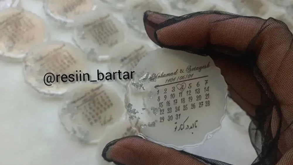 تولیدی رزین برتر، فروش انواع ظروف و ساعت رزینی در خراسان رضوی