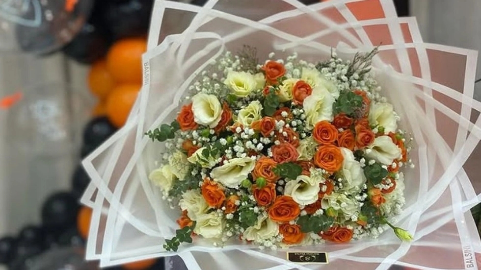 صدف دیزاین، بادکنک آرایی و گل آرایی مجالس در خمام گیلان