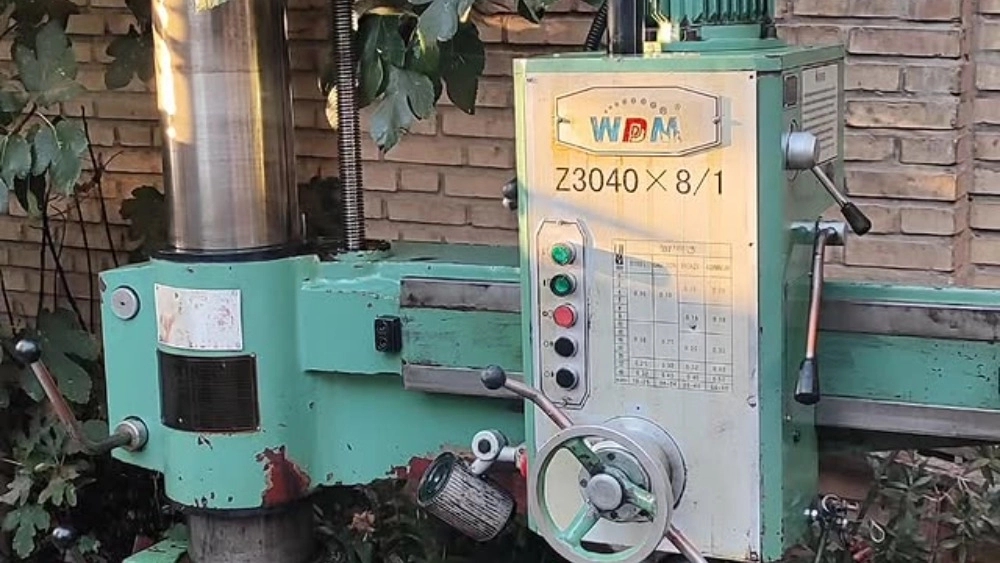 صنعت معظمی، خرید فروش ماشین آلات صنعتی خدمات تراشکاری cnc در تهران