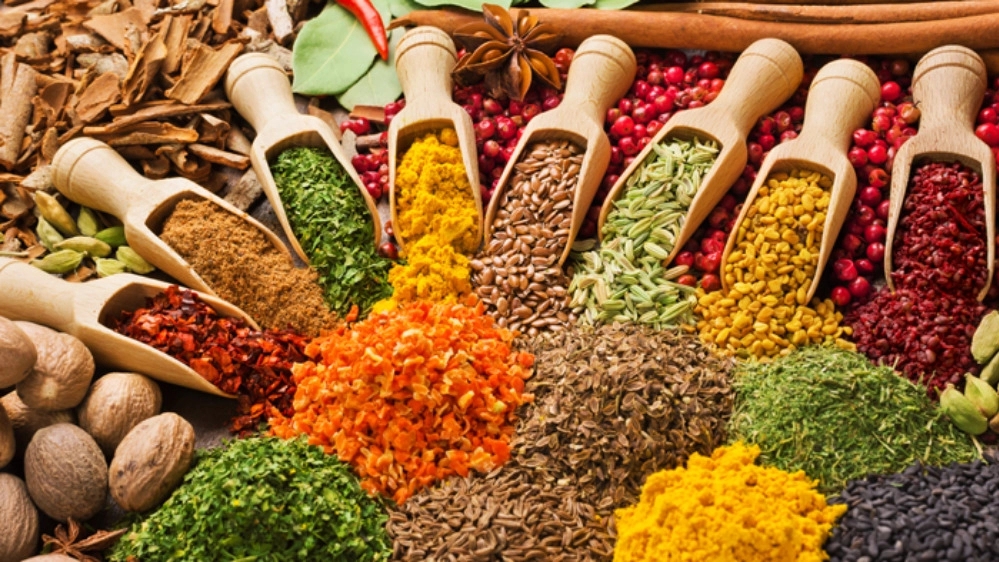 واردات و صادرات ادویه جات در بندرعباس