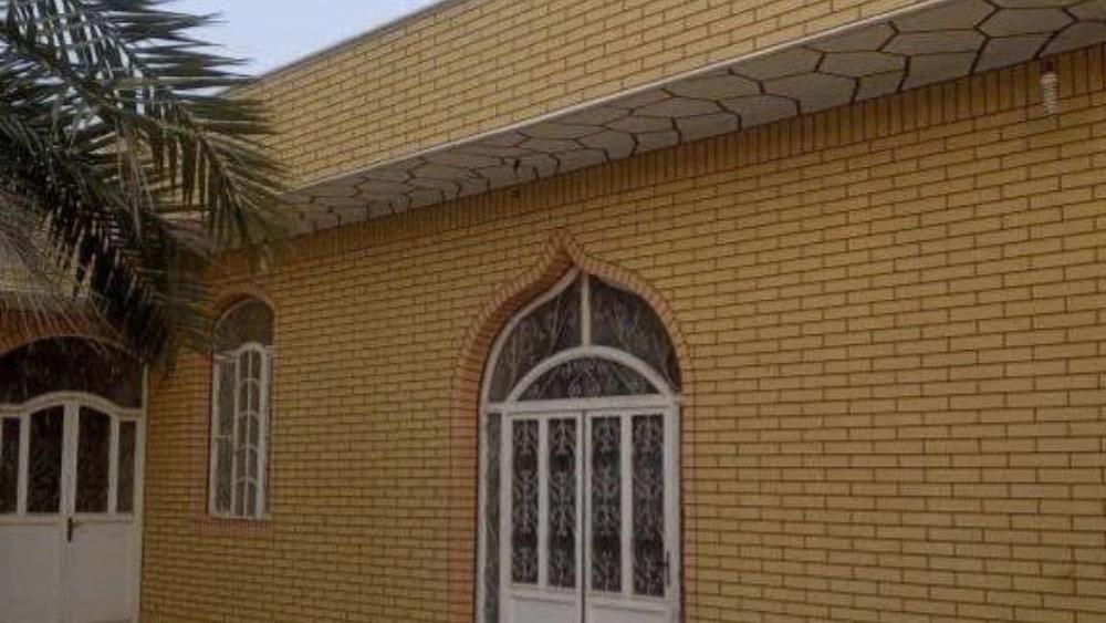 اجرای نمای سنتی در یزد با متریال پلیمر معدنی