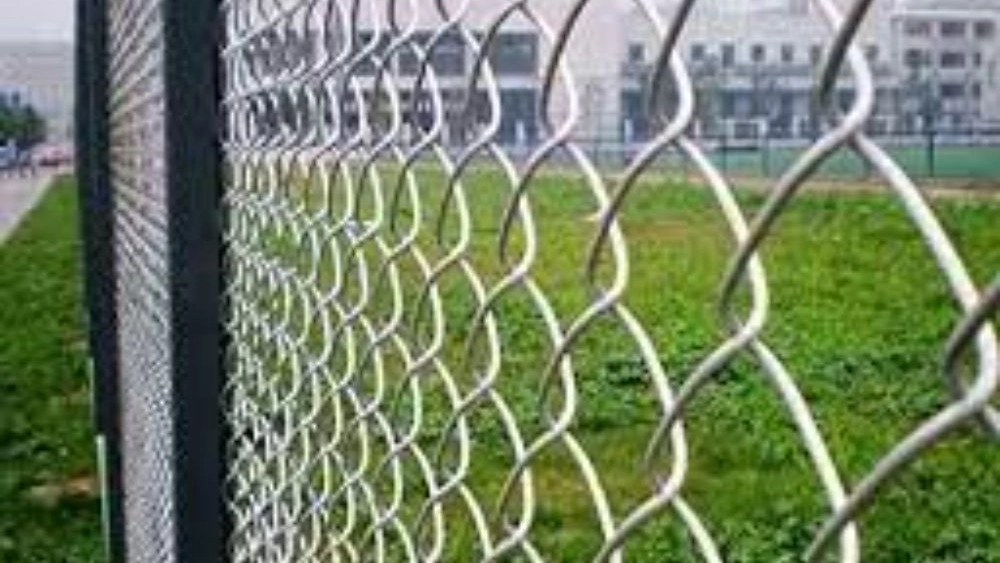 انواع توری حصاری و فنس کشی پروژههای ساختمانی