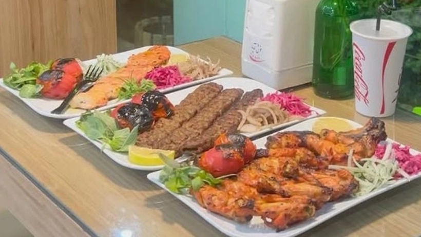 بهترین غذاهای ایرانی در قصرغذا  کاشان