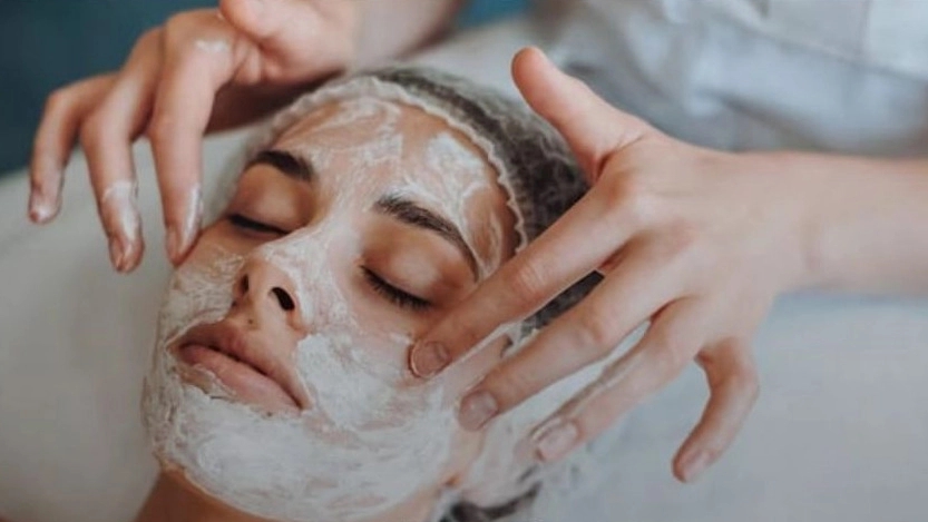 بهترین مرکز پاکسازی پوست در شهرضا