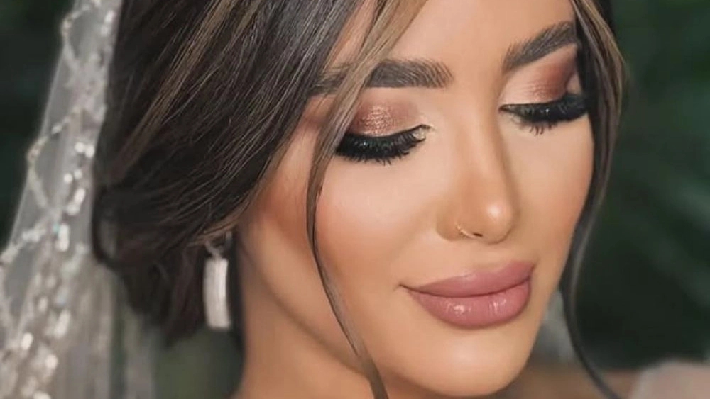 سالن زیبایی قاسم زاده، ارائه خدمات ناخن مژه شینیون و میکاپ در ارومیه