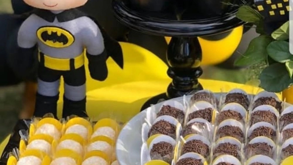 هپی دی انزلی، طراحی فروش دکور جشن بادکنک ارایی و تم تولد