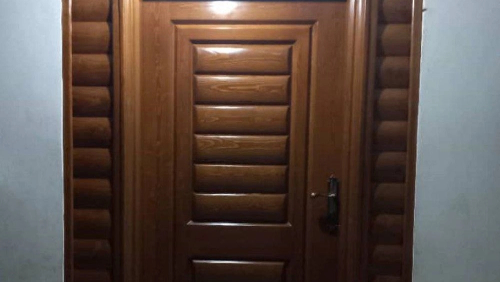 ساخت درب اتاقی در چابکسر با چوب طبیعی