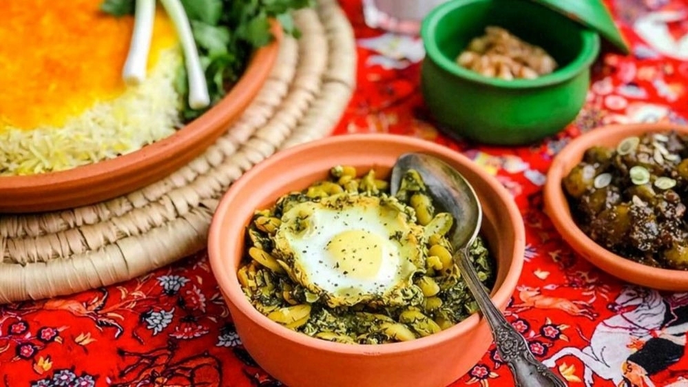 رستوران سارنگ، سرو انواع غذای ایرانی و محلی در فومن گیلان