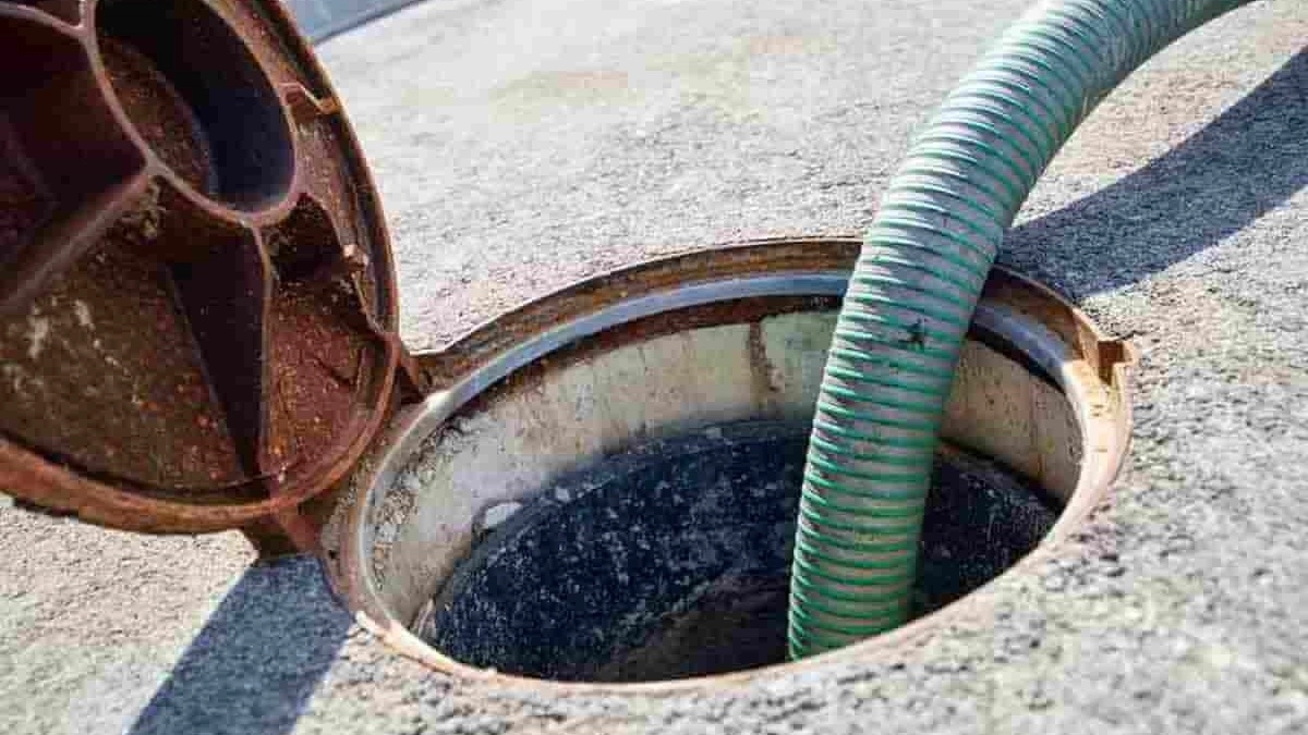 تاسیسات باقری، لوله باز کنی و تخلیه چاه در پاسداران رشت