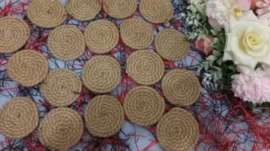 خرید گیفت مجالس خاص و شیک از گالری یاس سقز