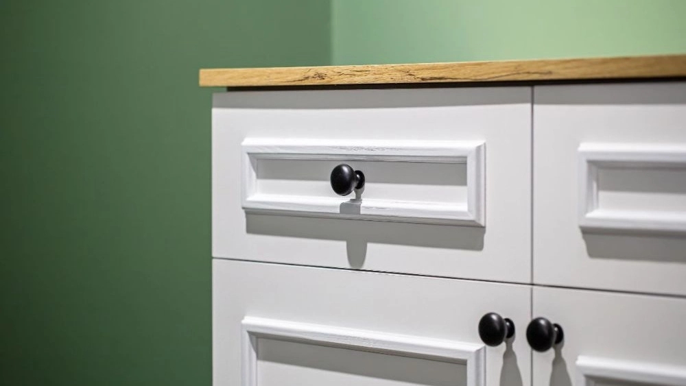 پخش عمده یراق کابینت، هود و گاز در مهاباد