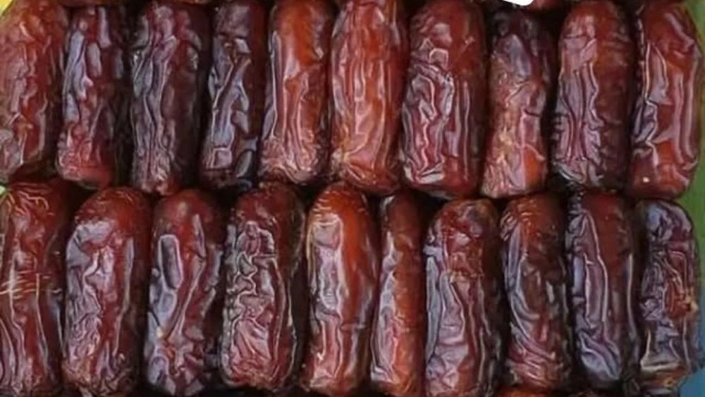 بازرگانی خرمای درستکار، تامین و فروش خرما پیارم و خاصویی در حاجی آباد هرمزگان