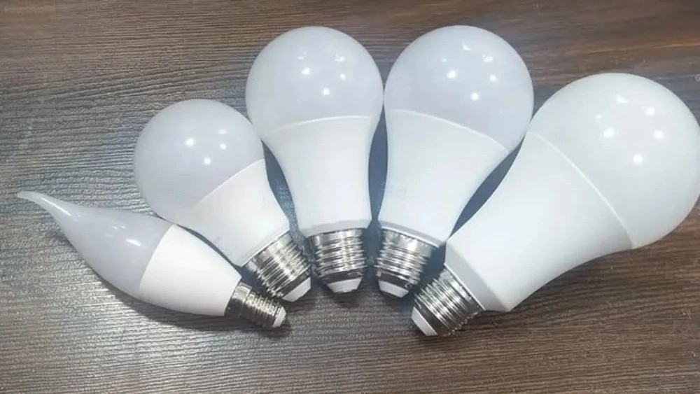 قیمت لاین نوری و لامپ LED در رشت