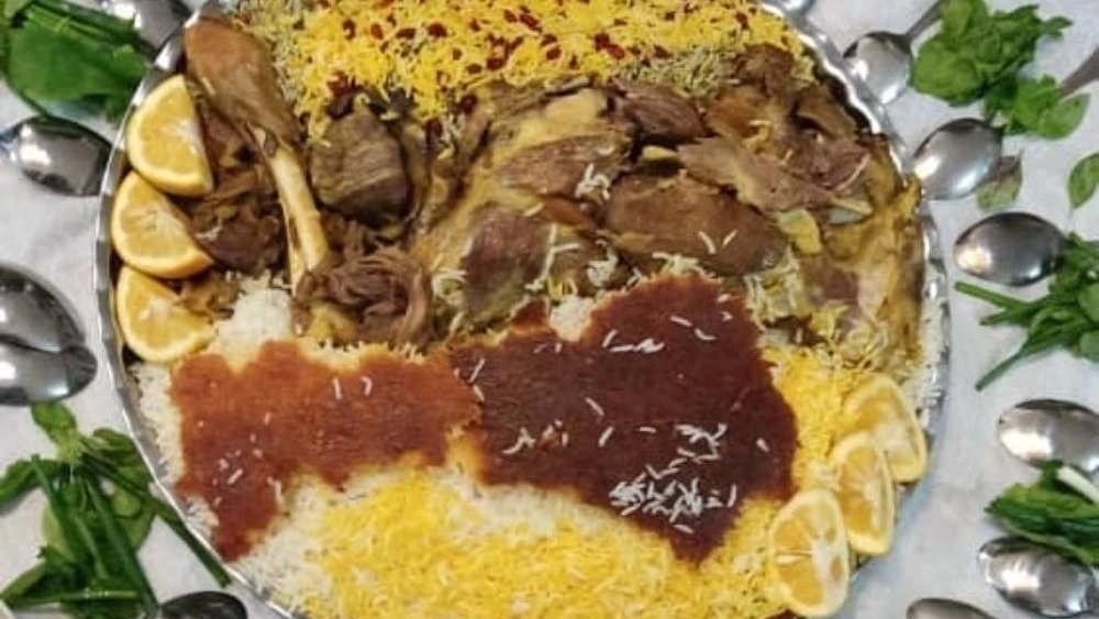 رستوران مدیران کاشی، تهیه و پخت غذای بیرون بر در قم