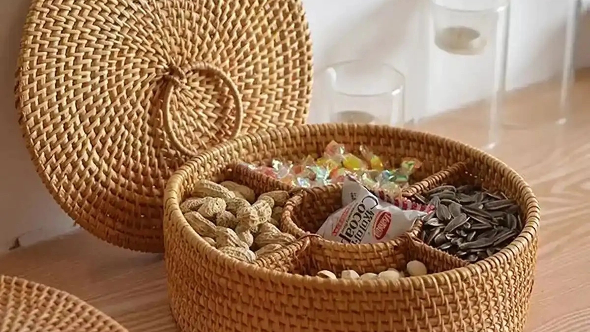 گالری حصیربافی ماه بانو در بندرانزلی