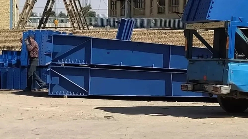 طراحی ساخت و اجرای جرثقیل سقفی در اصفهان