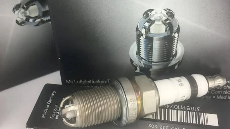 مرکز تخصصی فروش شمع و لنت خودرو در رشت