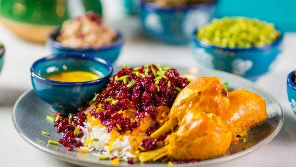 بهترین غذاهای بیرون‌بر ایرانی در آشپزخانه نارون اراک