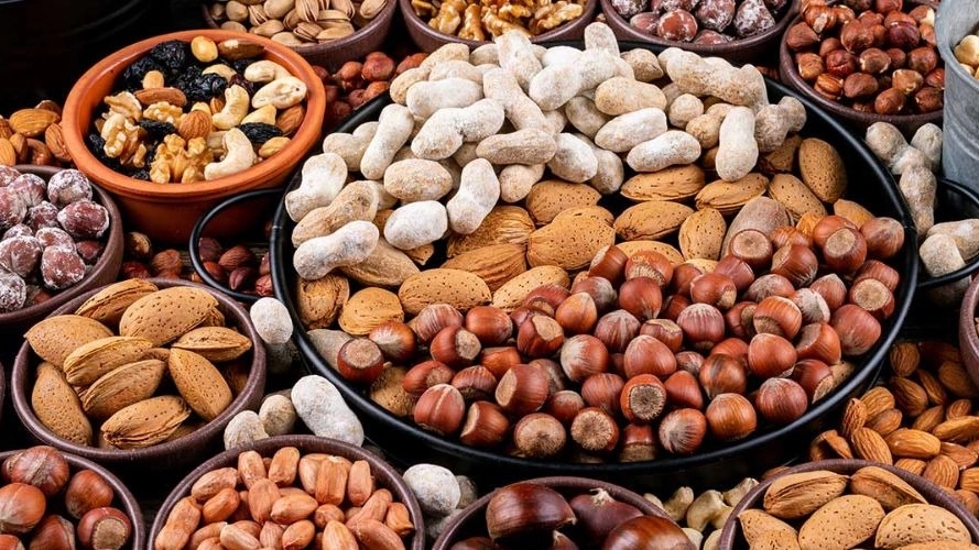 بازرگانی خشکبار اژدری، خرید و فروش عمده تخمه کدو و آفتابگردان در خوی