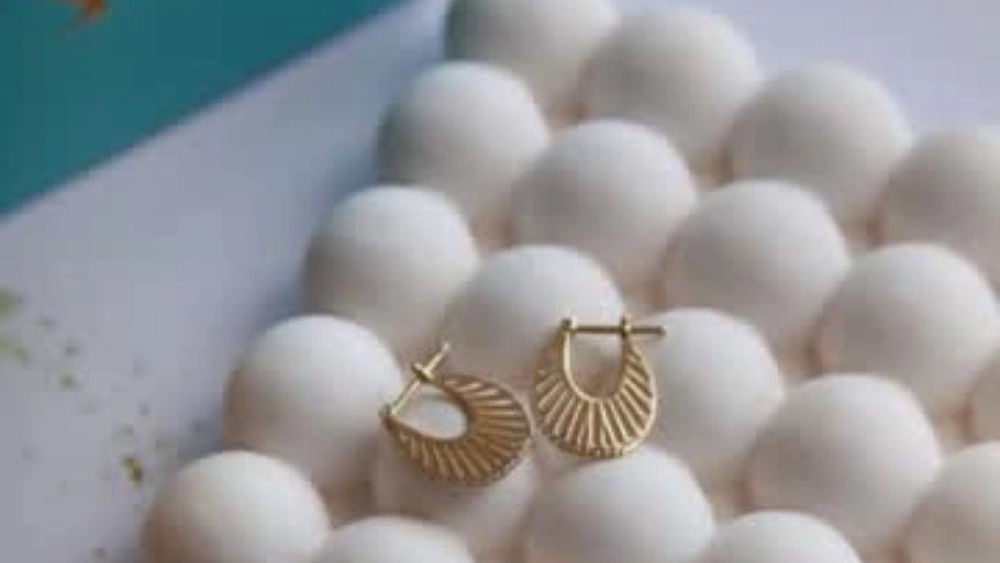 گالری طلا ژوفیل، فروش طلای کم اجرت و بدون مالیات در تهران